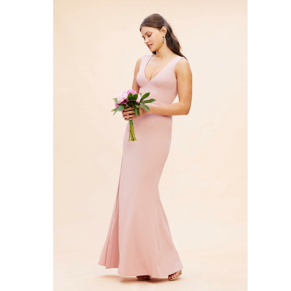 Dress the Population: Sandra Crepe Plunge V-Neck Sleeveless Side Slit Gown - Picture 2 of 8